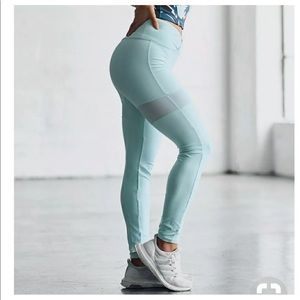 Nikki B x Gymshark Season 1 dynamic leggings XS